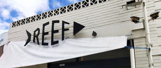 Maning Reef Cafe facade